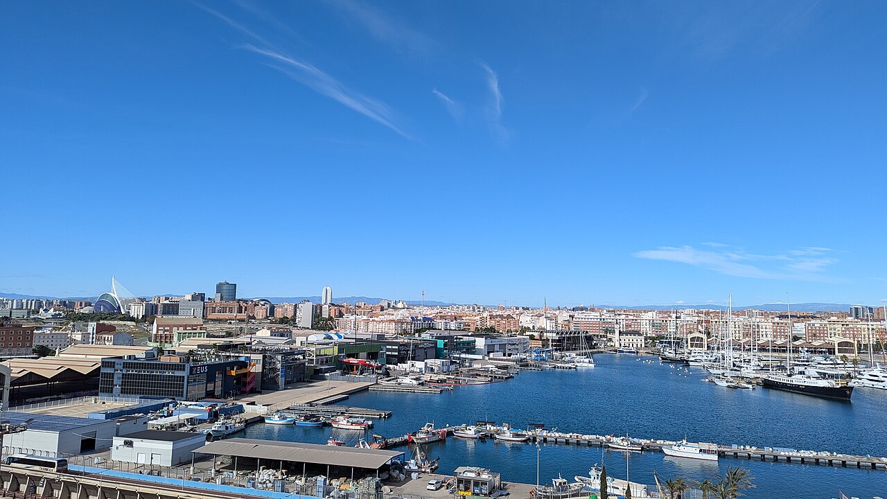 Valencia Skyline